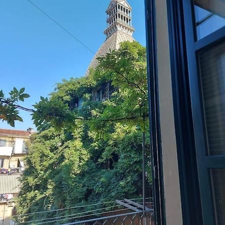 Appartamento Sotto La Mole Antonelliana Турин Экстерьер фото